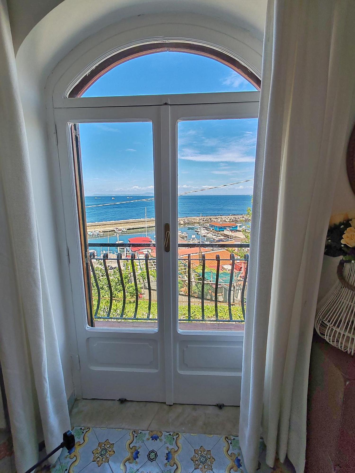 Mediterranea E Casa Del Capricorno Charming Houses Massa Lubrense Ngoại thất bức ảnh